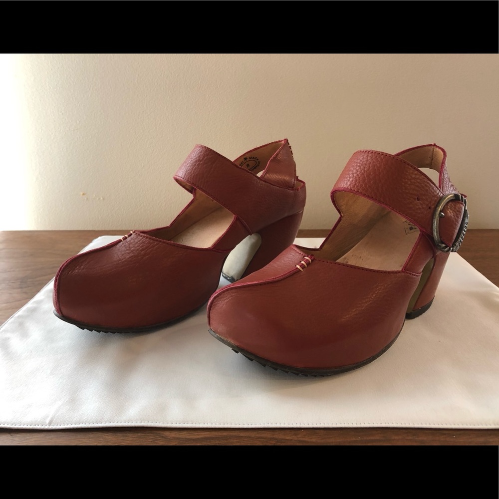 Fluevog Prepare Guide Mary Jane Platforms